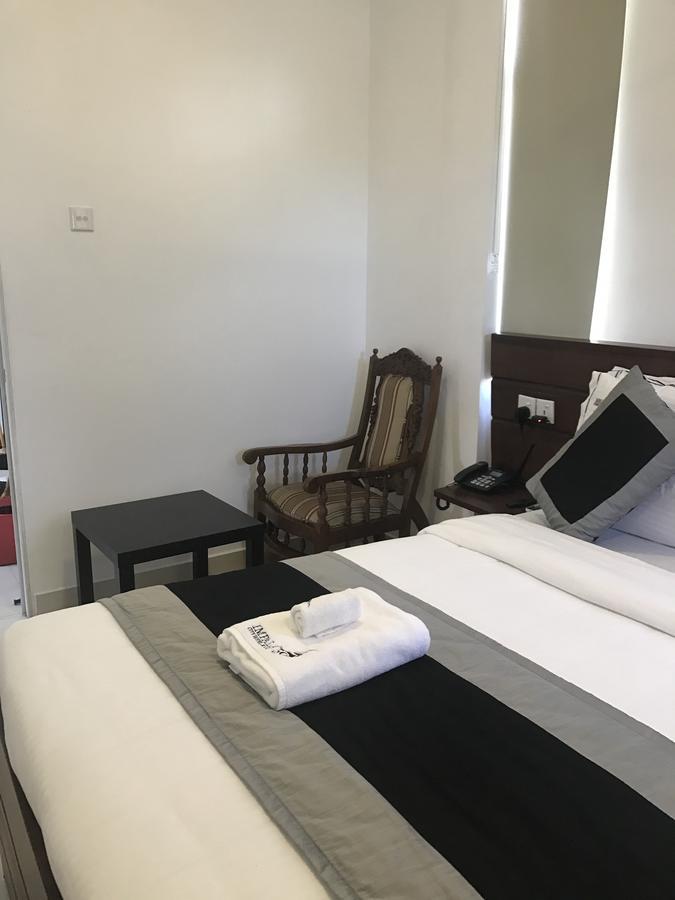Impala City Hotel And Hostel Kandy 50 외부 사진