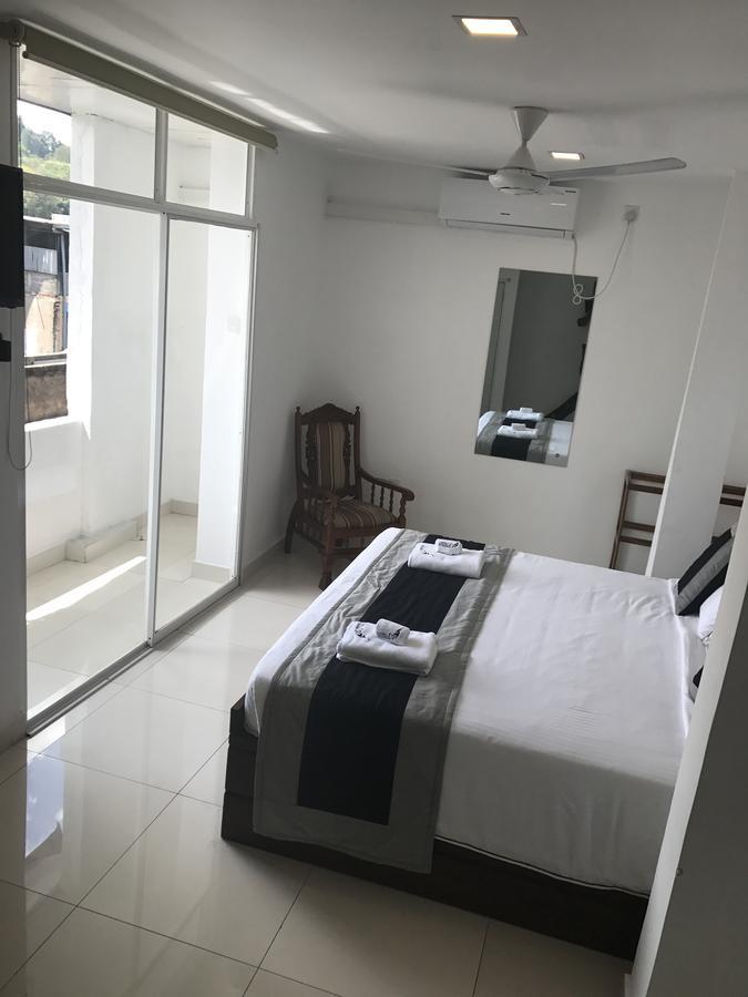 Impala City Hotel And Hostel Kandy 50 외부 사진