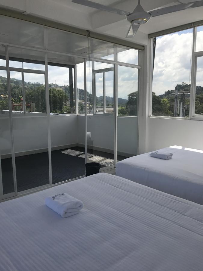 Impala City Hotel And Hostel Kandy 50 외부 사진
